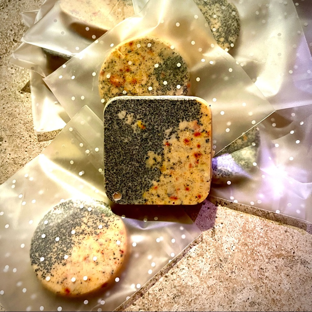 VBG Cozy Pumpkin Spice Latte Organic Oatmeal & Coffee Soap PRICE FIRM - Picture 9 of 16